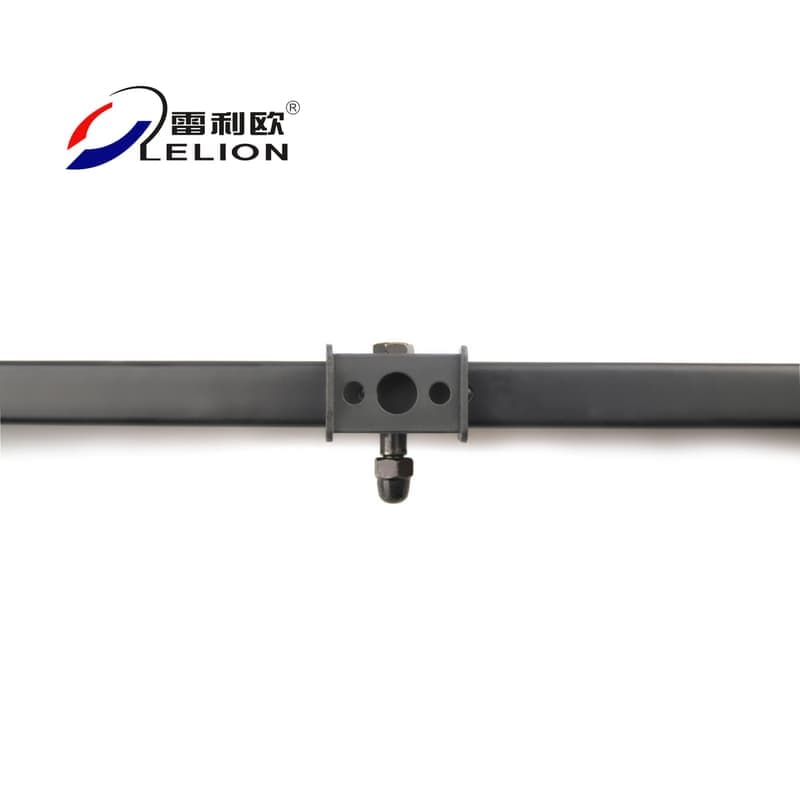 Wholesale Car External Accessories Front Windshield Wiper Blades for Bus Volvo Mercedes - Benz thumbnail 3